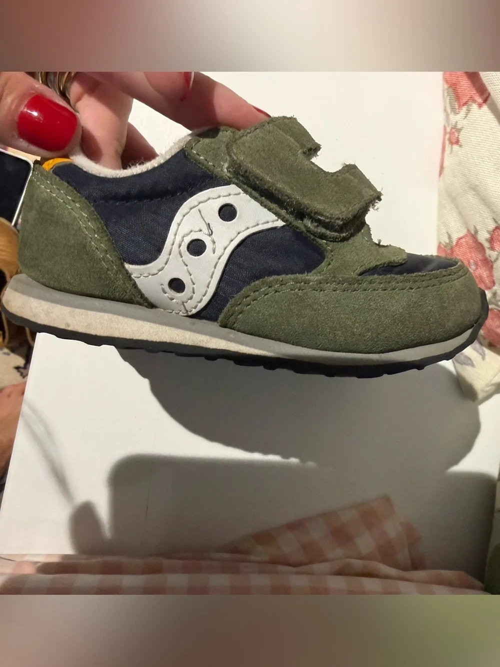 Saucony easy off
